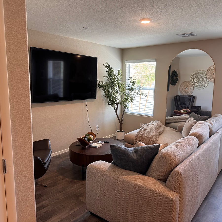 Furnished Finder property 818884_1 photo 13