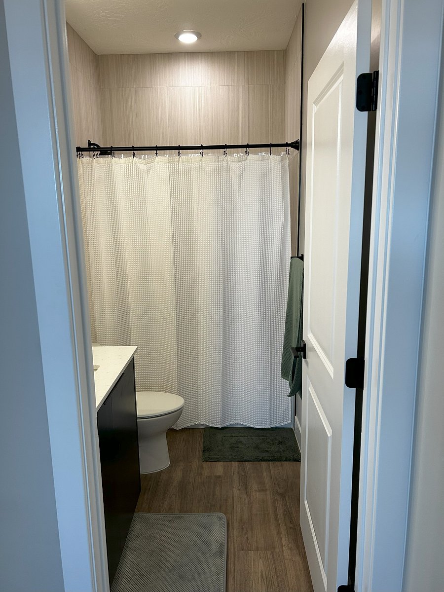 Furnished Finder property 818916_1 photo 16