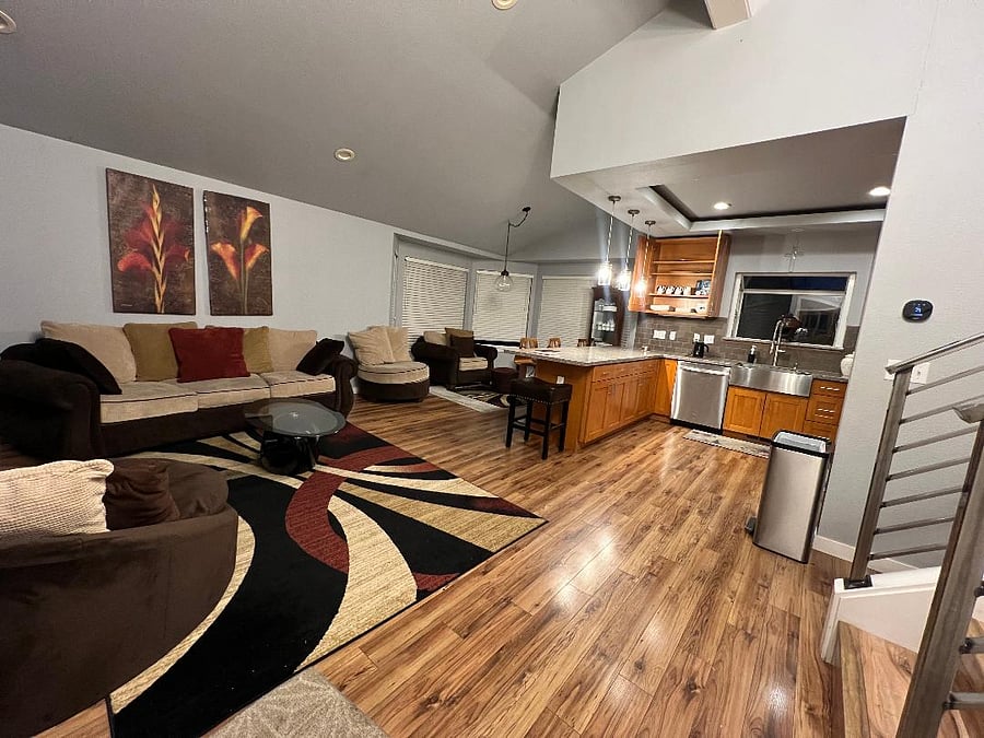 Furnished Finder property 818947_1 photo 3