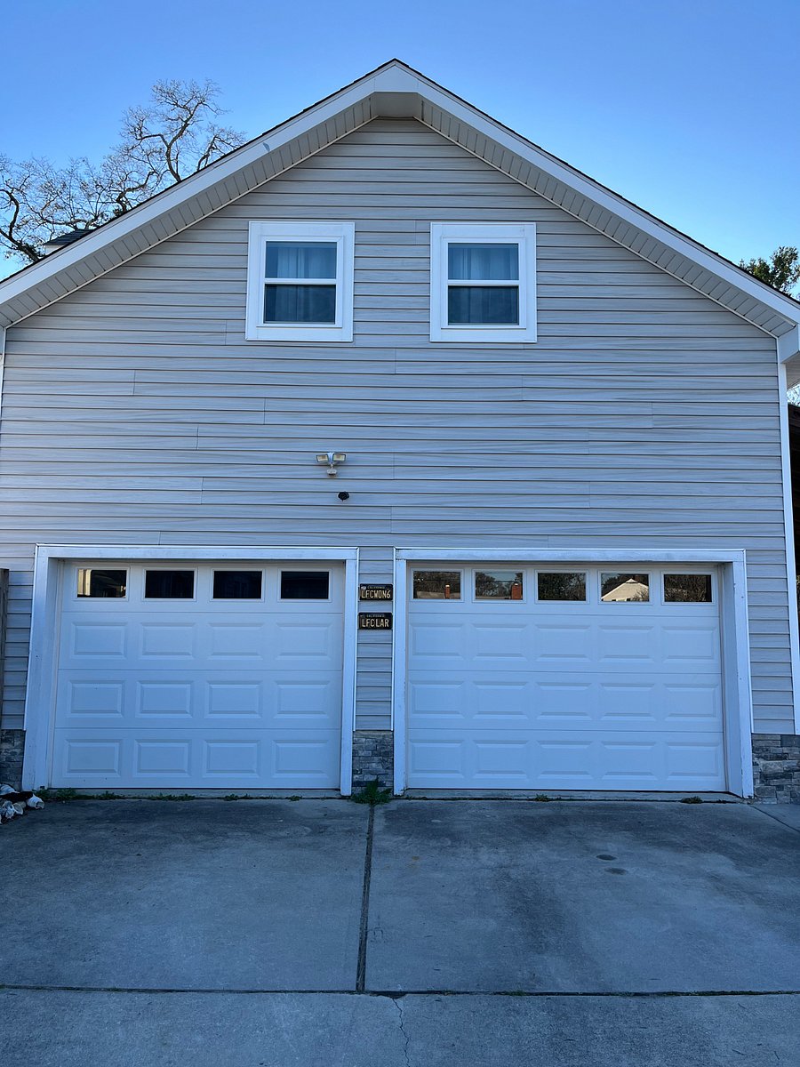 Apartment is above the two car garage. The garage is separate from main house.