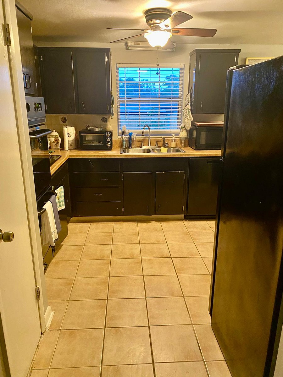 Furnished Finder property 819030_1 photo 6