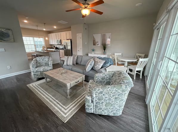 Furnished Finder property 819043_1 photo 3