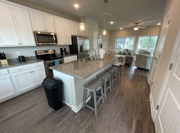 Furnished Finder property 819043_1 photo 4