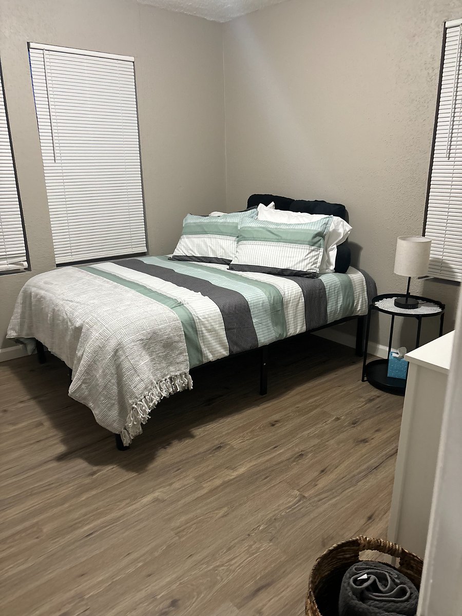 Furnished Finder property 819061_1 photo 4