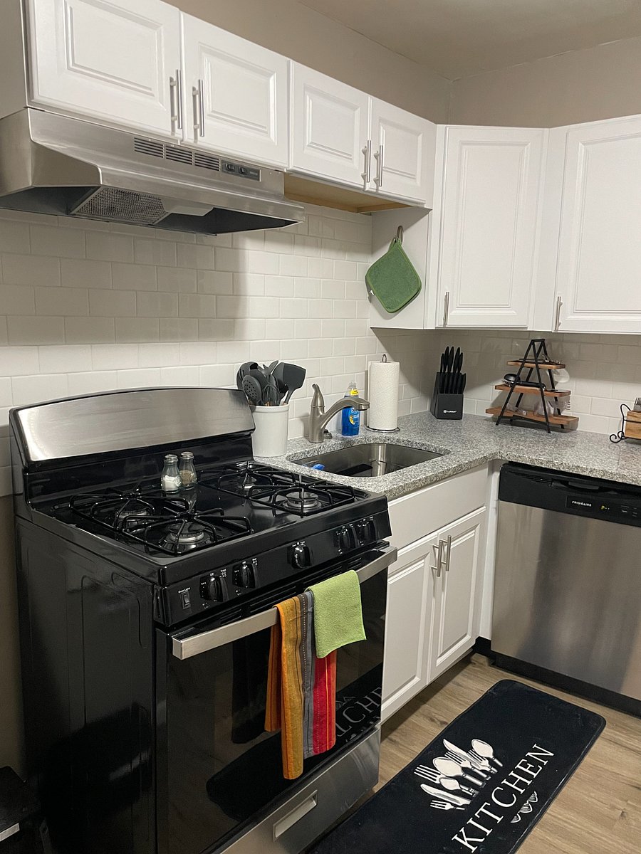 Furnished Finder property 819061_1 photo 6