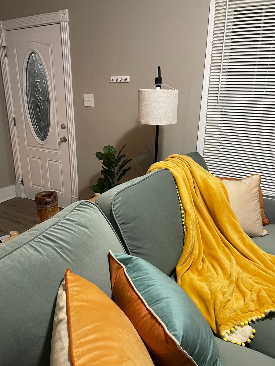 Furnished Finder property 819061_1 photo 10
