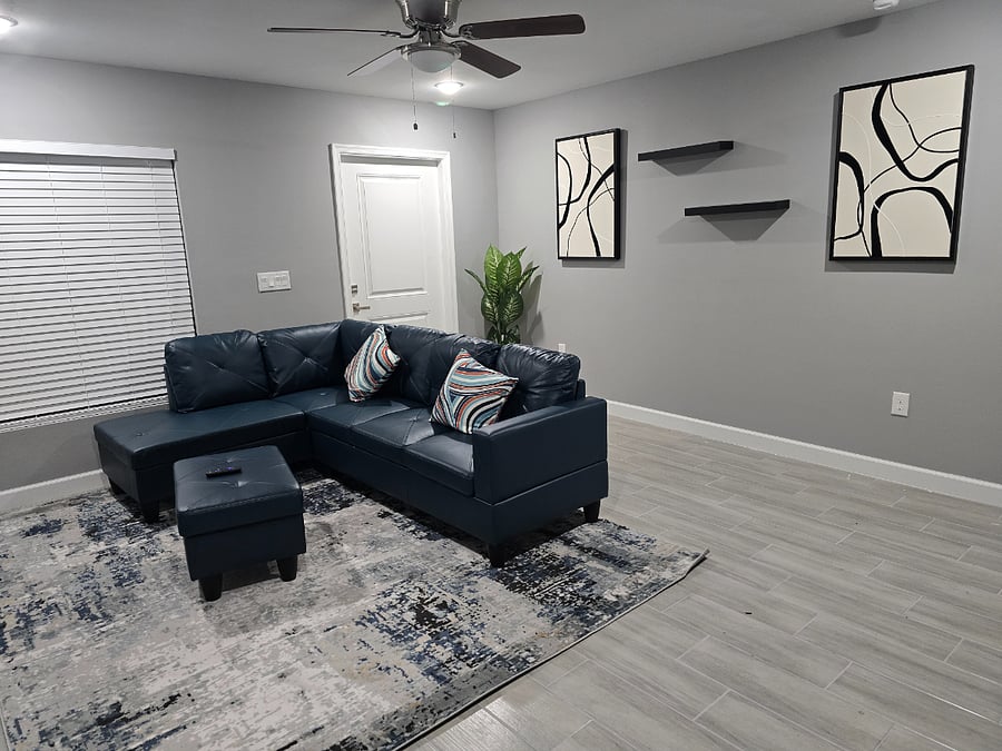 Furnished Finder property 819071_1 photo 3