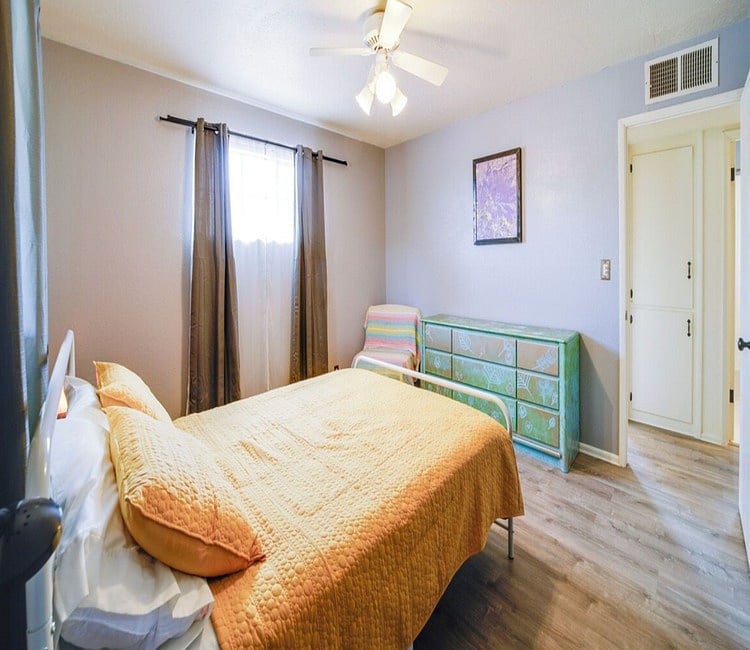 Furnished Finder property 819096_1 photo 10