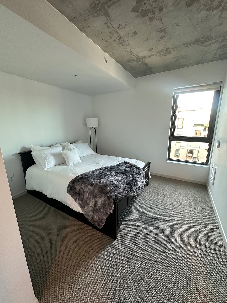 Furnished Finder property 819109_2 photo 6