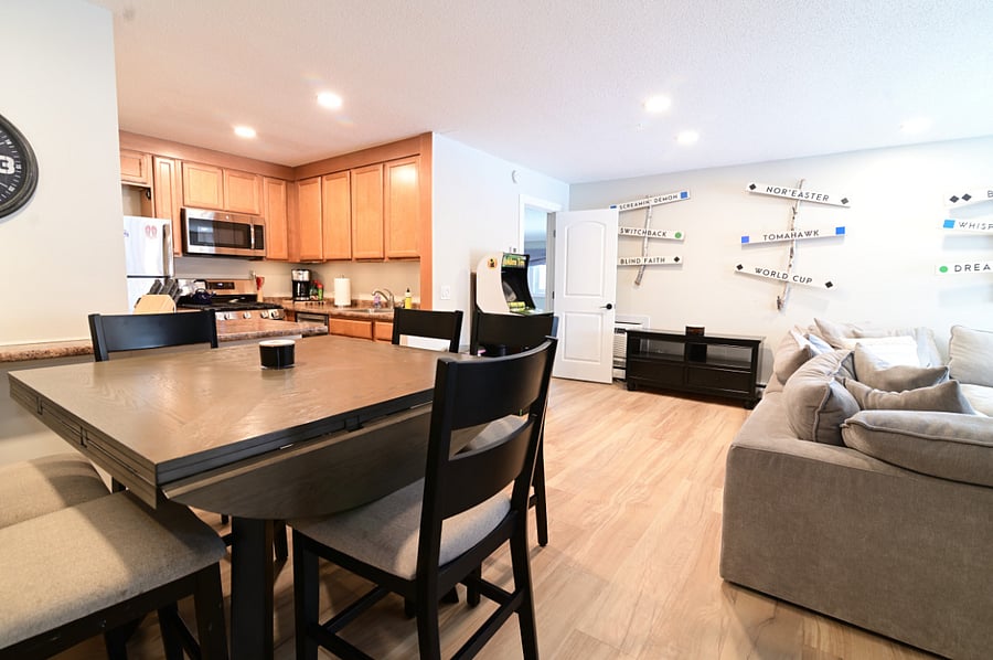 Furnished Finder property 819121_1 photo 3