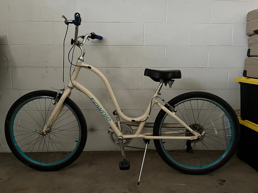 
complimentary bicycle available