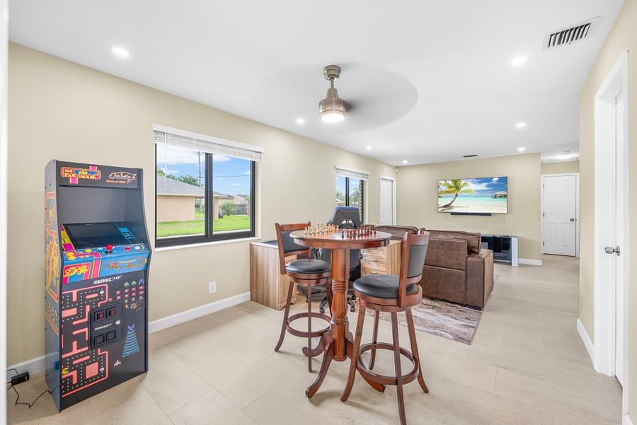 Workspace & Entertainment Area
