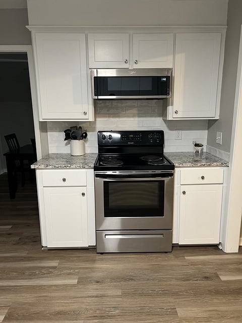 Furnished Finder property 819337_1 photo 11
