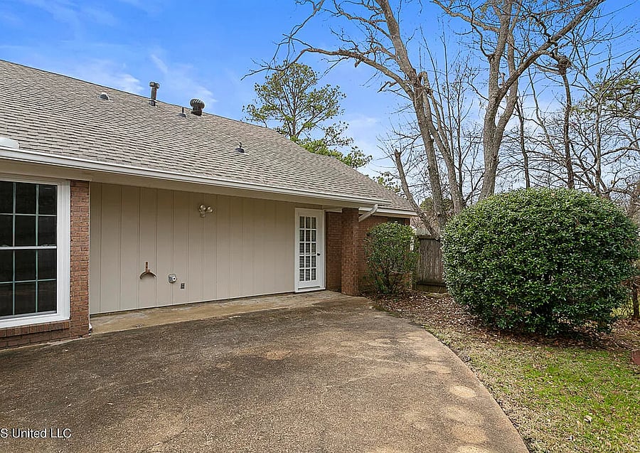 Furnished Finder property 819337_1 photo 25