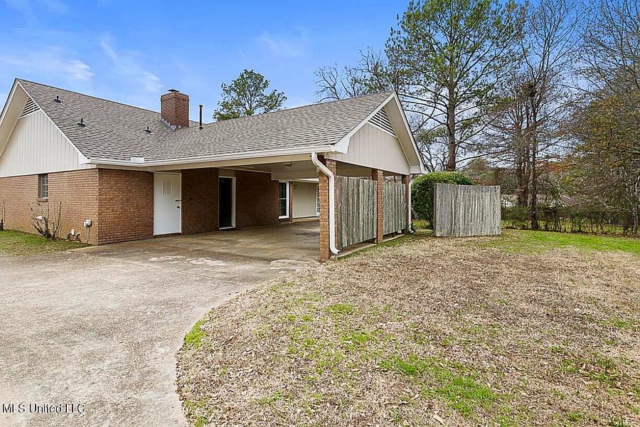 Furnished Finder property 819337_1 photo 24