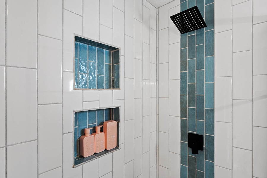 Primary En Suite with shower