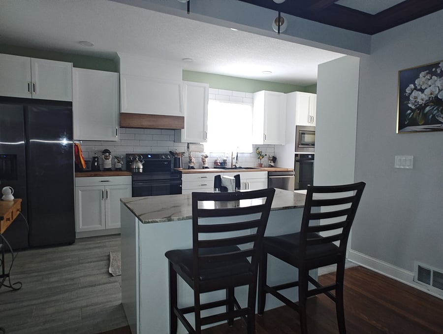 Kitchen - Common Area