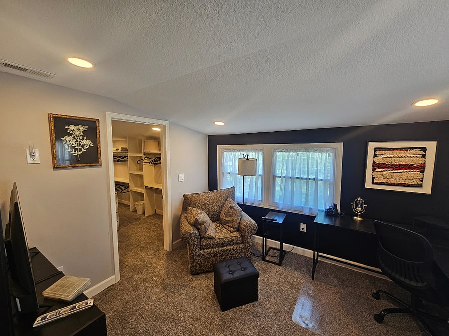 Furnished Study - Connected To Private Bedroom