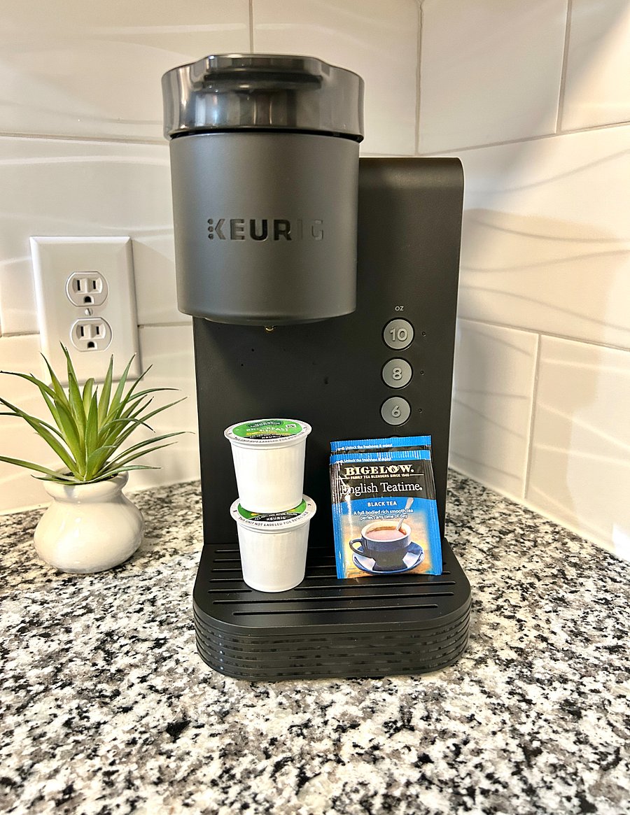 Keurig Coffee Maker
Unit 12