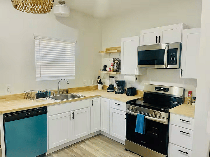 Furnished Finder property 819425_1 photo 6