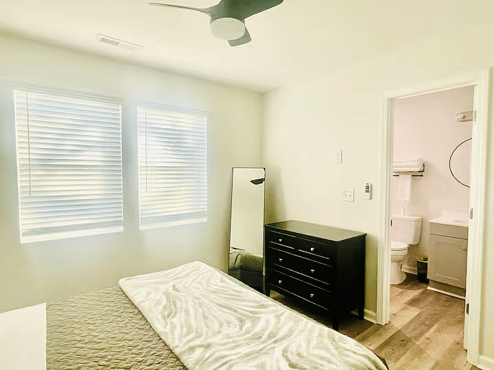 Furnished Finder property 819425_1 photo 8