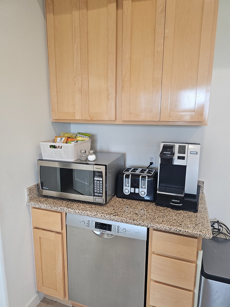 Furnished Finder property 819426_1 photo 11