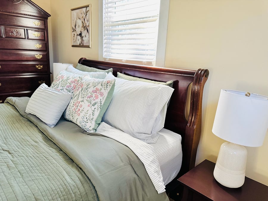 Furnished Finder property 819431_1 photo 17