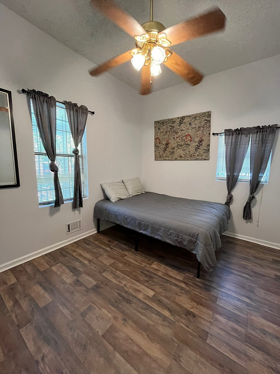 Furnished Finder property 819445_1 photo 6