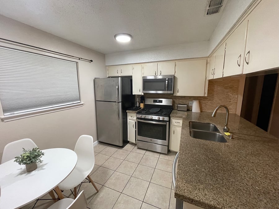 Furnished Finder property 819447_1 photo 3