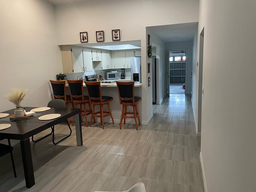 Furnished Finder property 819451_1 photo 3