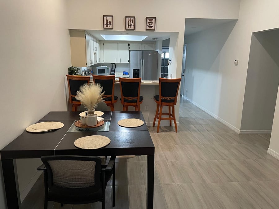 Furnished Finder property 819451_1 photo 4