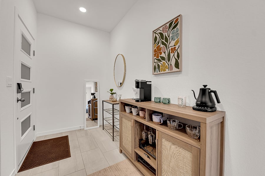 Furnished Finder property 819462_1 photo 7