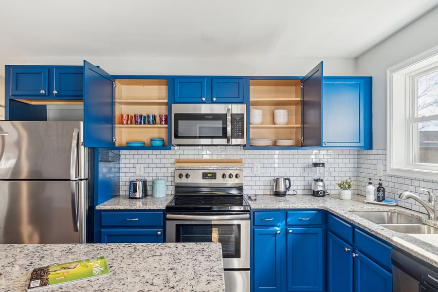 Make delicious meals for the whole family in the well-equipped kitchen, designed to inspire creativity and ease while you cook and bond together.