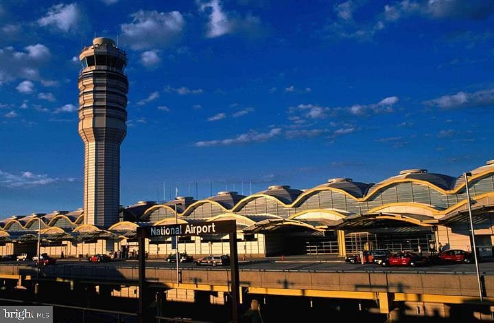 Enjoy easy access to Reagan Airport, making travel convenient and stress-free with a quick drive to catch your flight.