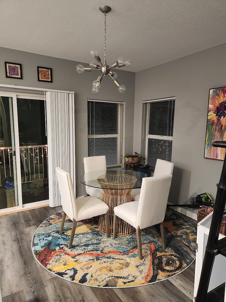 Dining space off kitchen