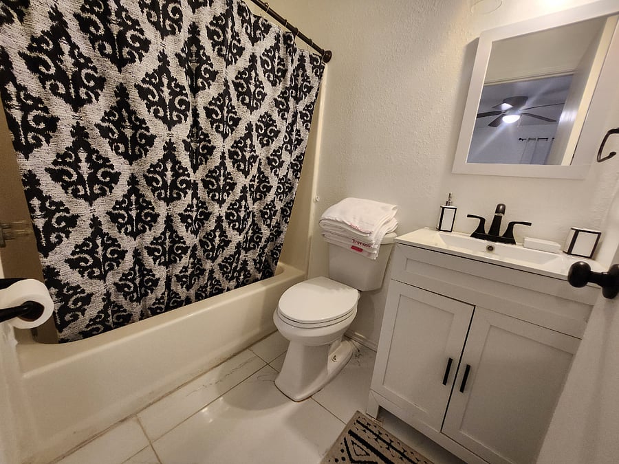Furnished Finder property 819512_1 photo 13