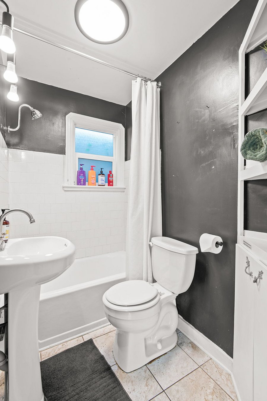 Furnished Finder property 819554_1 photo 23