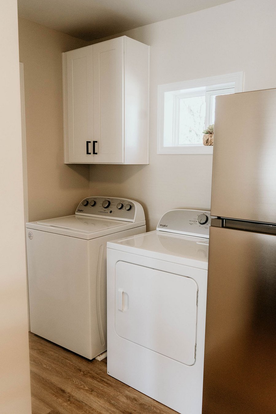 Enjoy the convenience of an in-unit washer and dryerideal for long stays and keeping your wardrobe fresh.