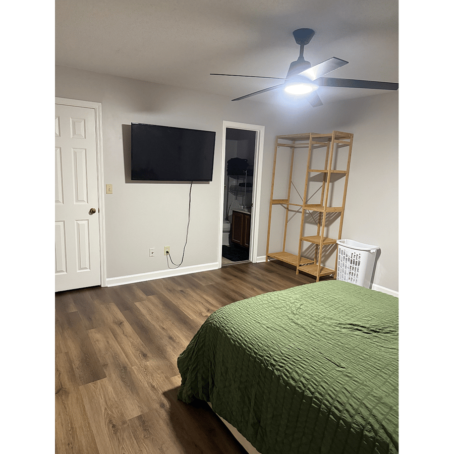 Furnished Finder property 819582_1 photo 4