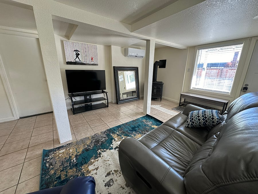 Furnished Finder property 819595_1 photo 17