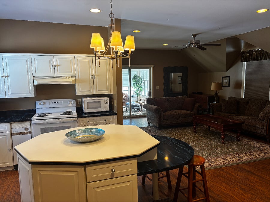 Furnished Finder property 819636_1 photo 3