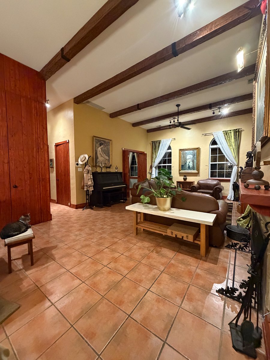 Furnished Finder property 819669_1 photo 4