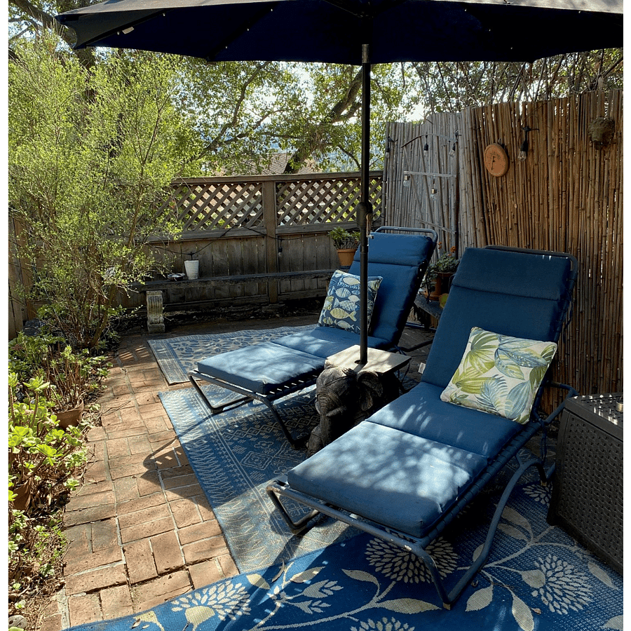 Lounge Chairs
