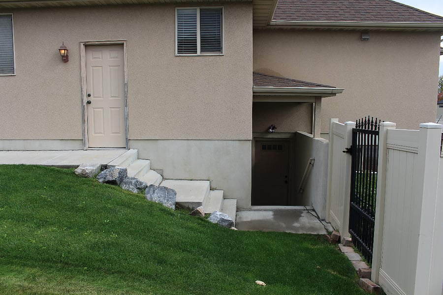 Private / Separate Entrance