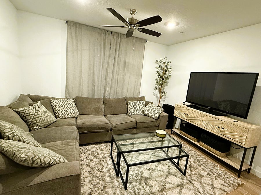 Furnished Finder property 819766_1 photo 1