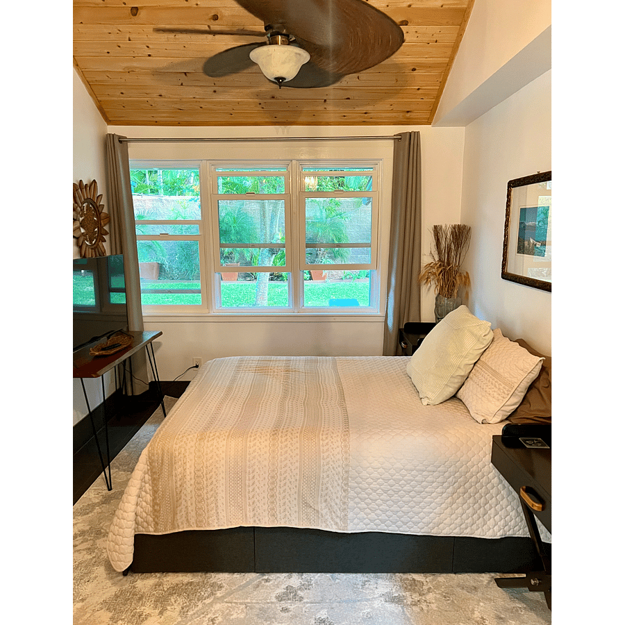 QUIET BEDROOM