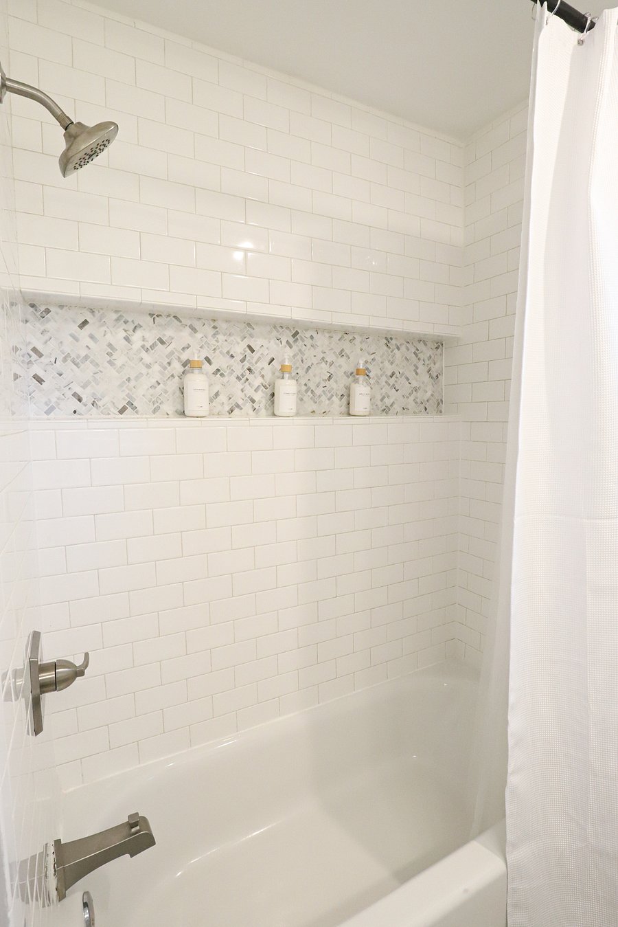Furnished Finder property 819889_1 photo 17
