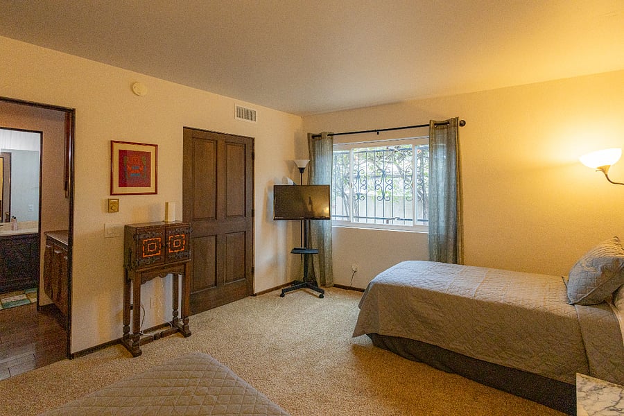 Furnished Finder property 819927_1 photo 24