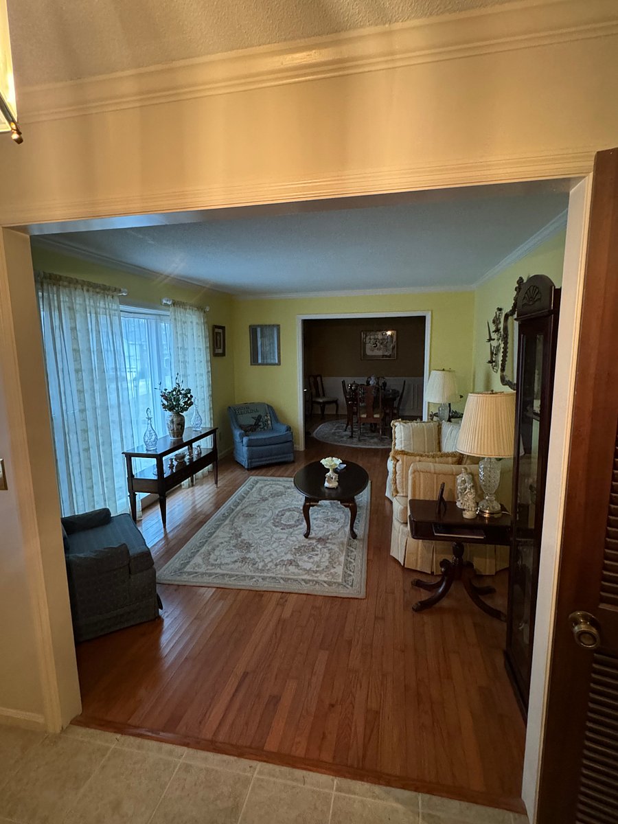 Furnished Finder property 819953_1 photo 8