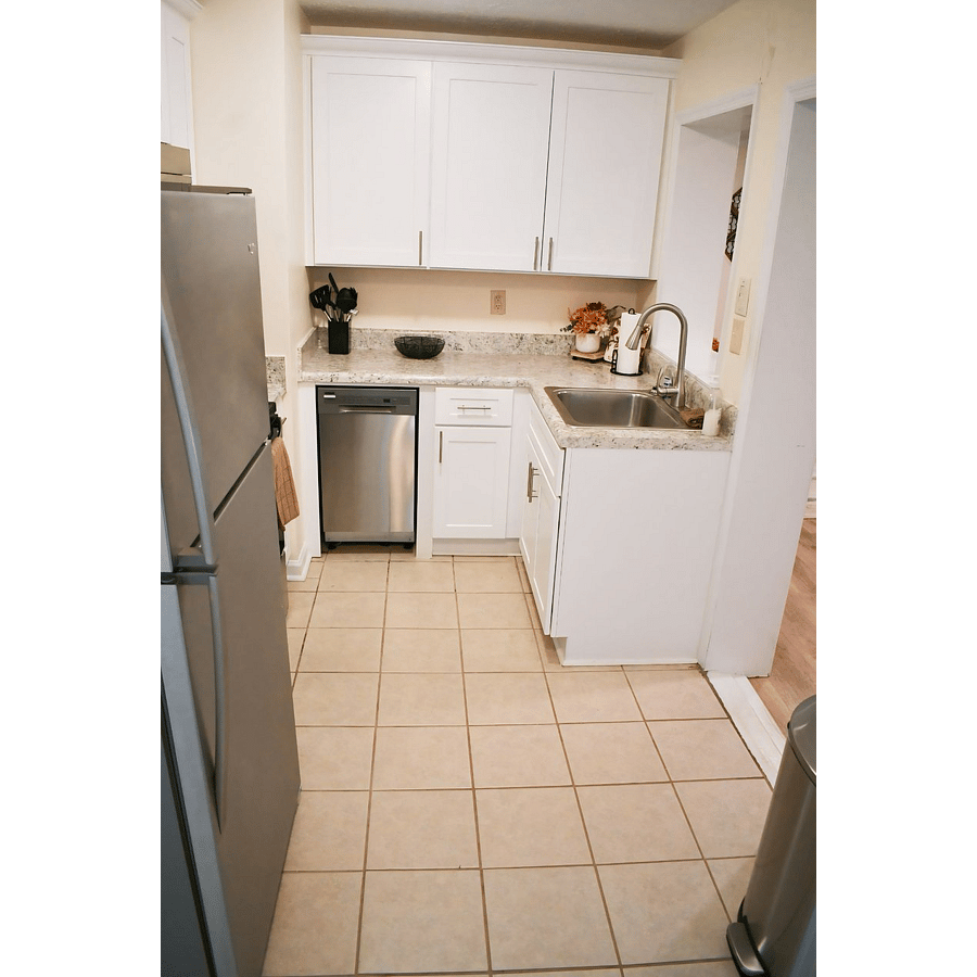 Furnished Finder property 819968_1 photo 6
